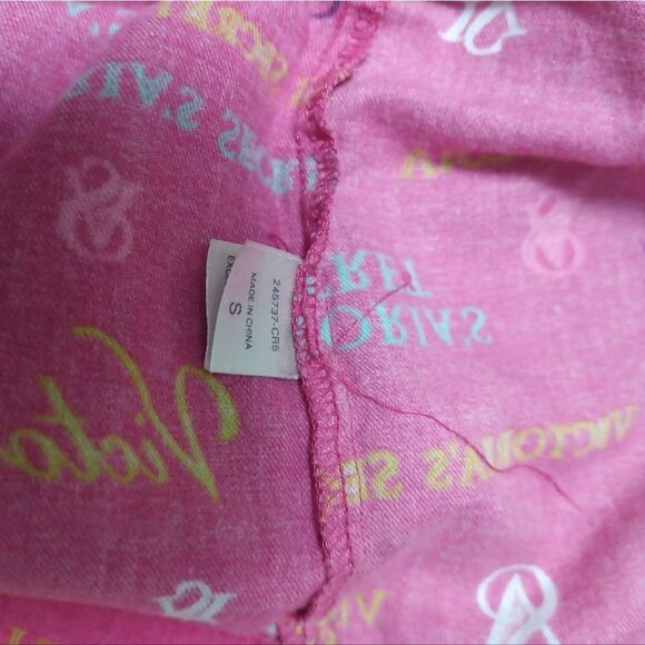 Flannel pajama set by © Victoria's Secret - Size: Small (0871) - Picture 5 of 6